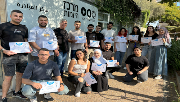 مُبادرونا - طريقك لعالم المبادرة، التميَز والريادة!           